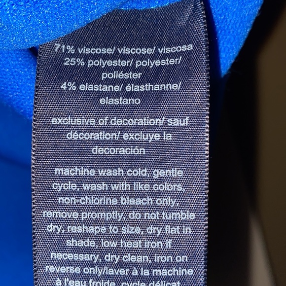 NWT Tommy Hilfiger zip front hoodie - Picture 5 of 5